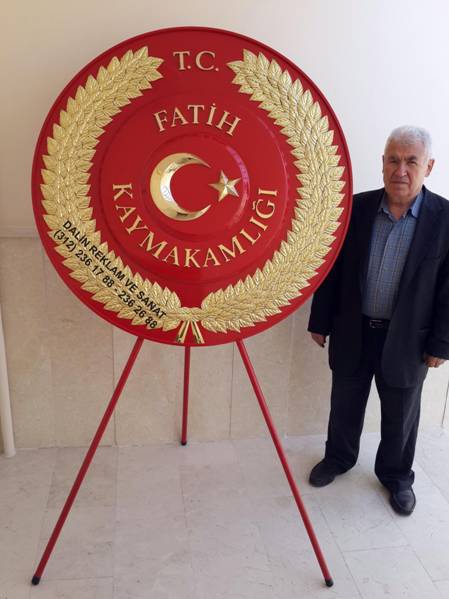 kaymakamlik �elengi 120 cm lik kabartma g�vdeli ay yildiz li �apraz yaprak Fatih Kaymakaml���