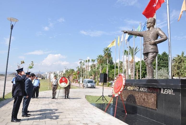 ERDEML� KAYMAKAMLI�I VE �L�E JANDARMA KOMUTANLI�I �ELENG�