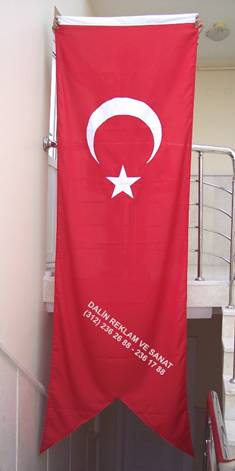 BAYRAK KIRLANGI�