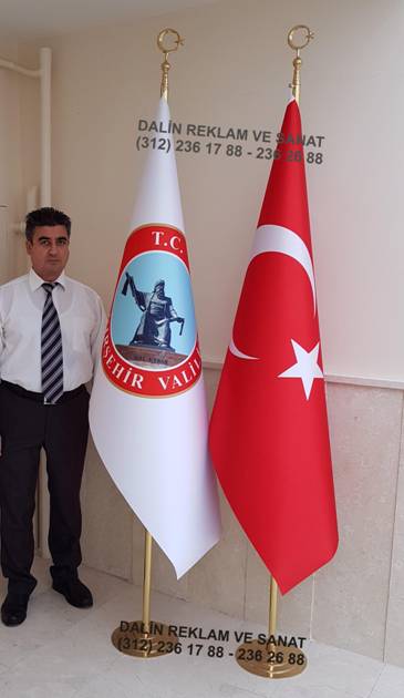 TELALI MAKAM BAYRAĞI VE FLAMASI KIRŞEHİR VALİLİĞİ