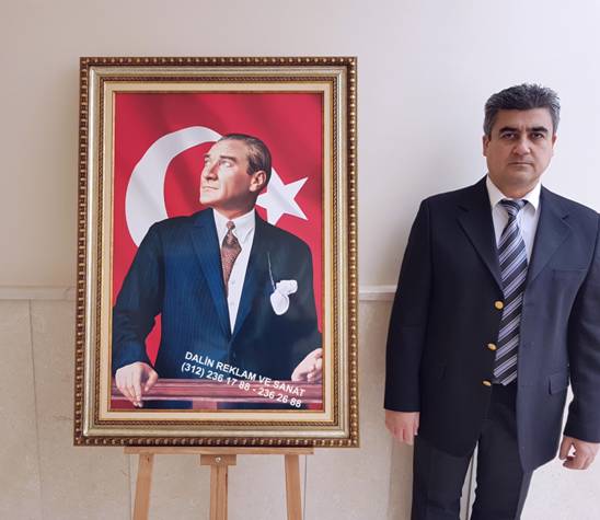 MAKAM ODASI ATAT�RK RESM� TABLOSU PASPARTOLU �ER�EVE DL 8083 ATA2