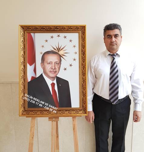 MAKAM ODASI CUMHURBA�KANI RECEP TAYY�P ERDO�AN RESM� TABLOSU �ER�EVE MODEL�  DC 7641-1